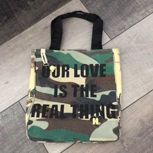 Harajuku lovers bag